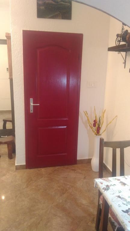 Apartment Luka Podgorica Esterno foto